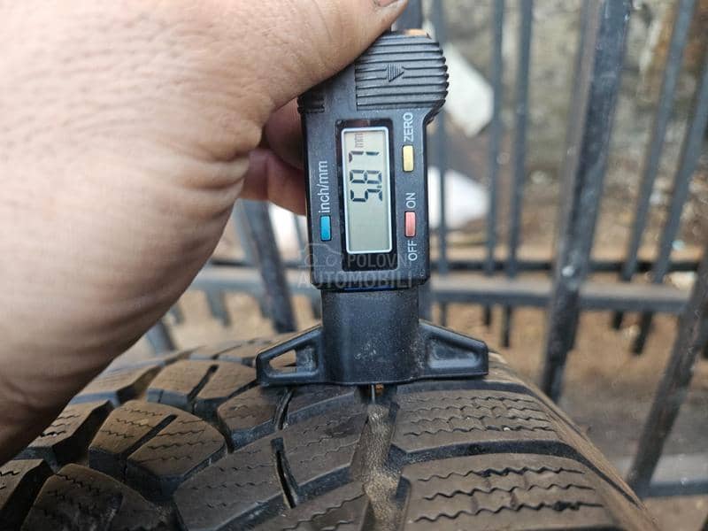 Firestone 195/65 R15 Zimska