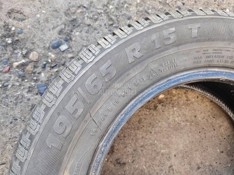 Semperit 195/65 R15 Zimska