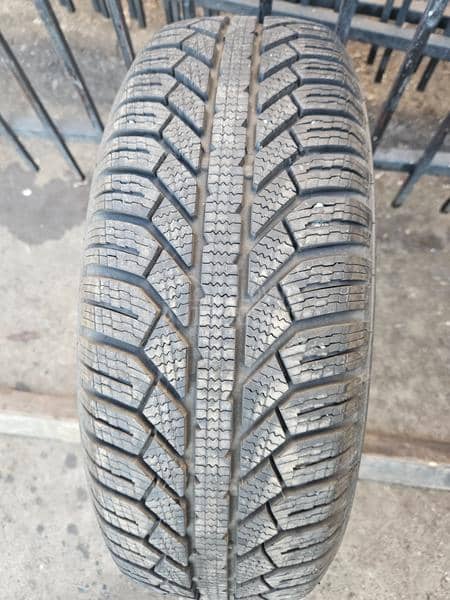 Semperit 195/65 R15 Zimska