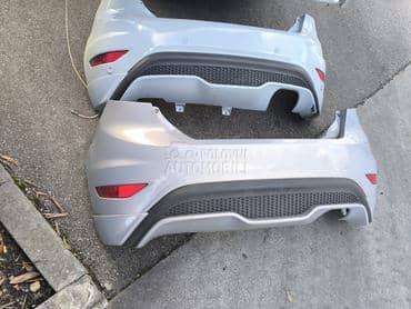 zadnji branik ST sa senzorima za Ford Fiesta od 2009. do 2016. god.