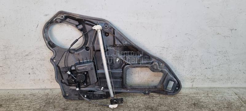 ELEKTRO PODIZAC STAKLA