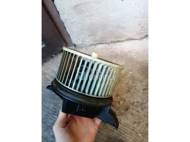 Ventilator kabine za Peugeot 205