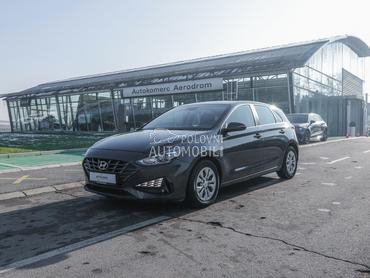 Hyundai i30 1.5 DPI Style