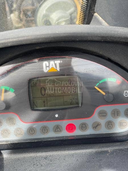 CAT TH337C