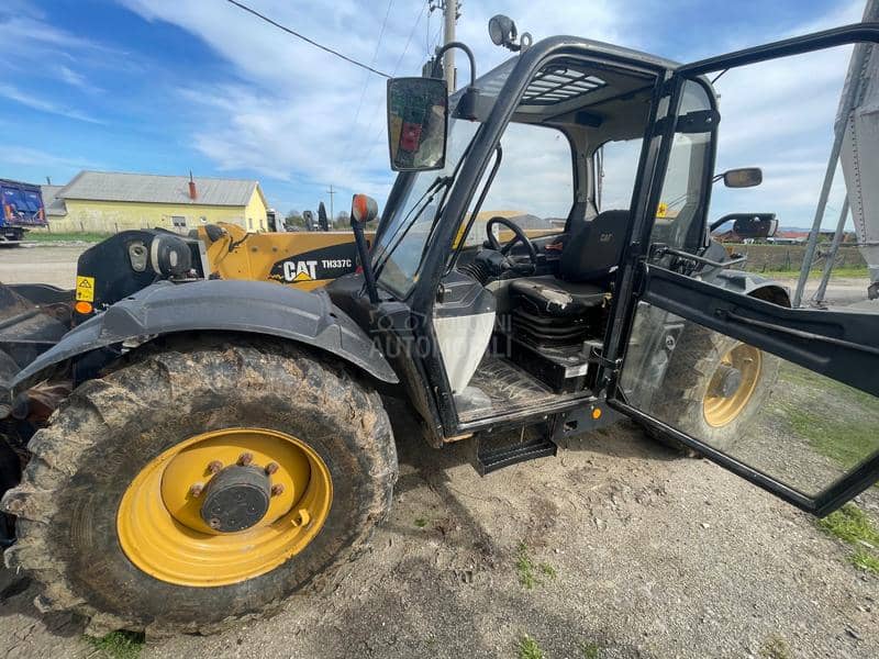 CAT TH337C