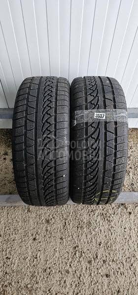 Petlas 205/55 R16 Zimska