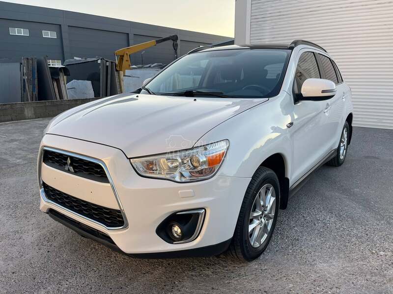 Mitsubishi ASX 4x4///xenon//