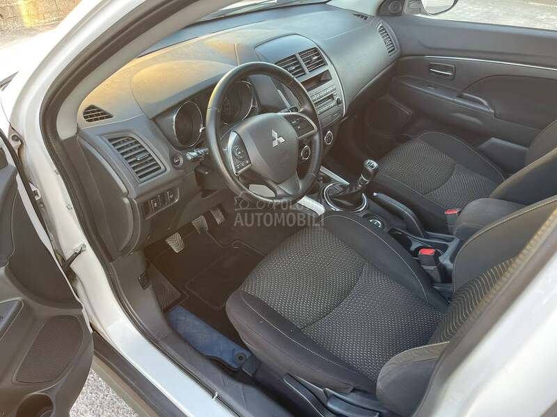Mitsubishi ASX 4x4///xenon//