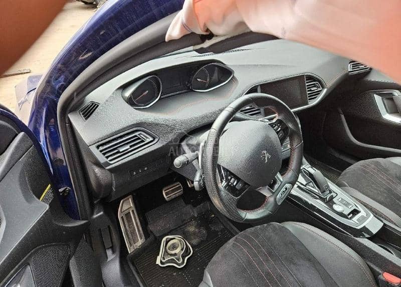 Peugeot 308 2016 - 2022. god. -  kompletan auto u delovima