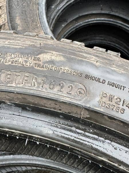 Falken 245/40 R21 Zimska