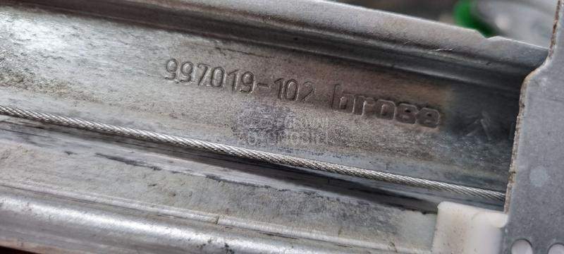 ELEKTRO PODIZAC STAKLA