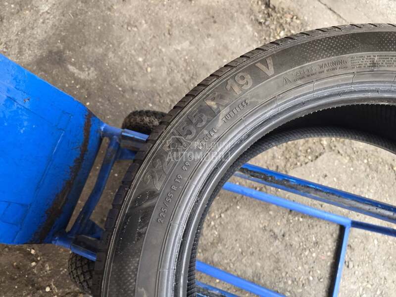 Semperit 225/55 R19 Letnja