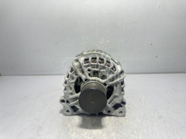 ALTERNATOR za Audi A4