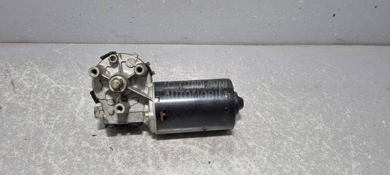 MOTORIC PREDNJEG BRISACA