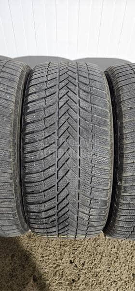 Bridgestone 285/45 R20 Zimska