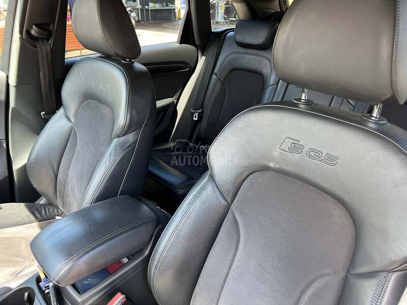 Audi SQ5 