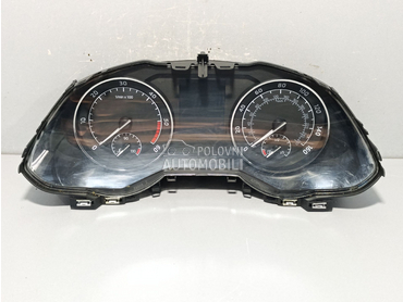 CELER SAT za Škoda Superb