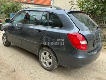 Stop svetlo levo karavan za Škoda Fabia od 2007. do 2014. god.