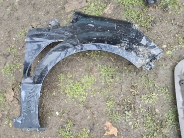 desno krilo za Ford S-Max