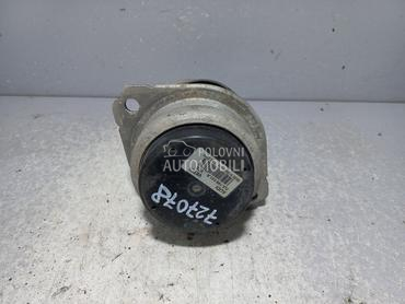 NOSAC MOTORA za Audi Q7