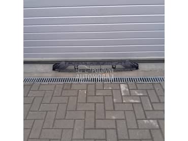 Donja resetka u braniku za Audi Q5 od 2017. do 2025. god.