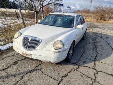 Lancia Thesis -  kompletan auto u delovima