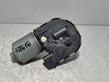 MOTORIC PREDNJEG BRISACA za Audi Q5