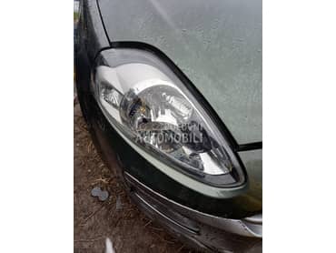 desni far za Fiat EVO