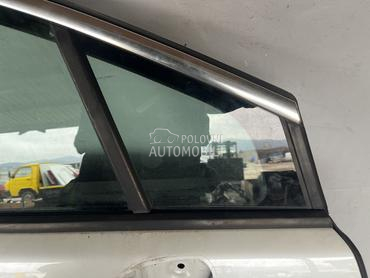 STAKLO za Peugeot 3008