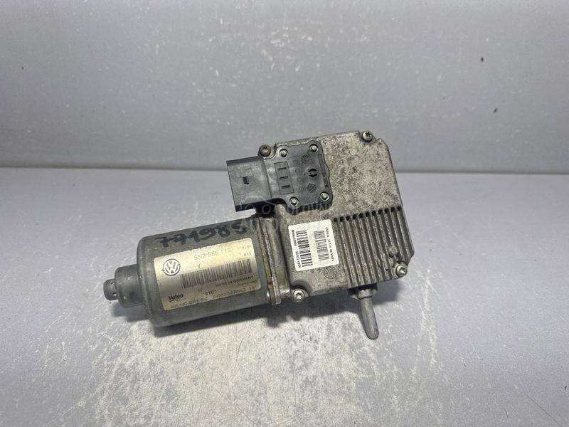 MOTORIC PREDNJEG BRISACA