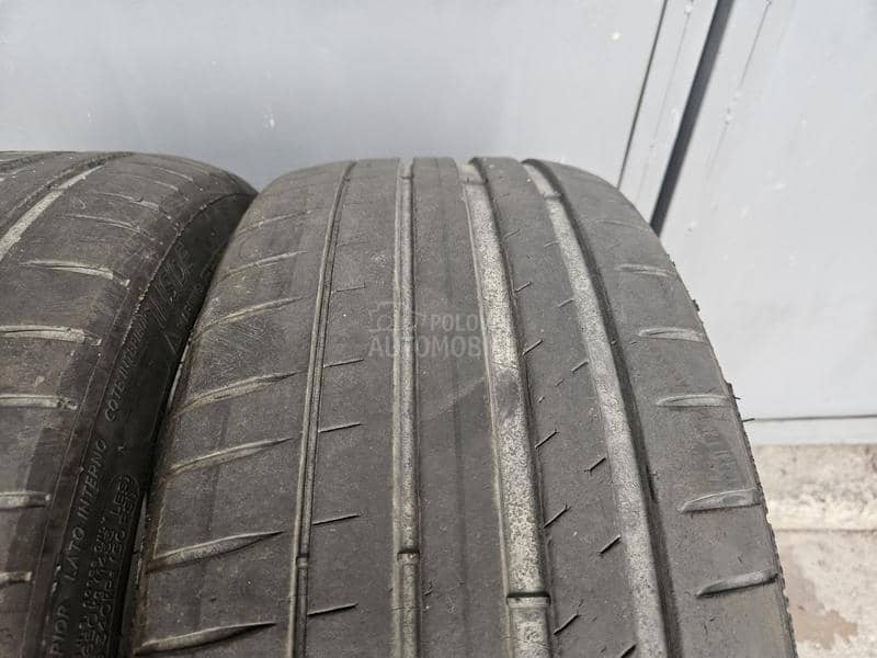 Michelin 225/40 R19 Letnja
