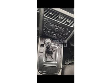 radio, medija za Audi A4