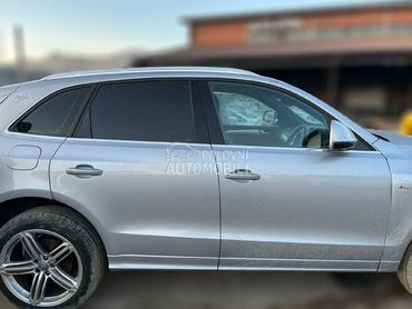 STAKLO za Audi Q5