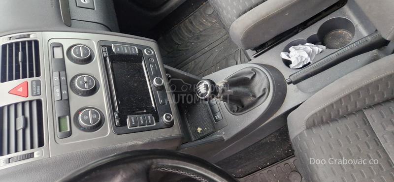 Volkswagen Touran 1.9tdi highl nav