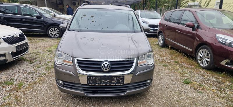 Volkswagen Touran 1.9tdi highl nav