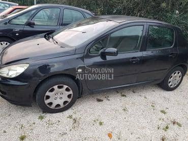 307 polovni delovi za Peugeot 307 od 2001. do 2005. god.