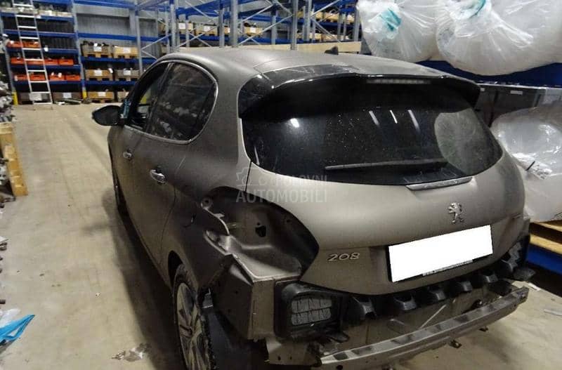 Peugeot 208 2013 - 2023. god. -  kompletan auto u delovima