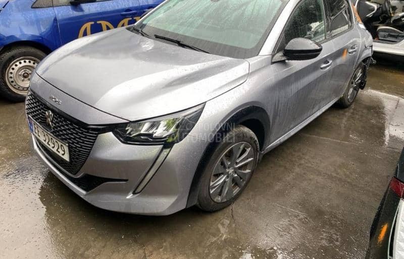 Peugeot 208 2013 - 2023. god. -  kompletan auto u delovima