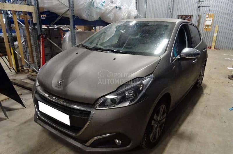 Peugeot 208 2013 - 2023. god. -  kompletan auto u delovima