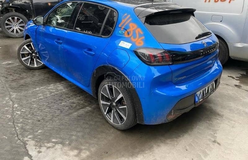 Peugeot 208 2013 - 2023. god. -  kompletan auto u delovima