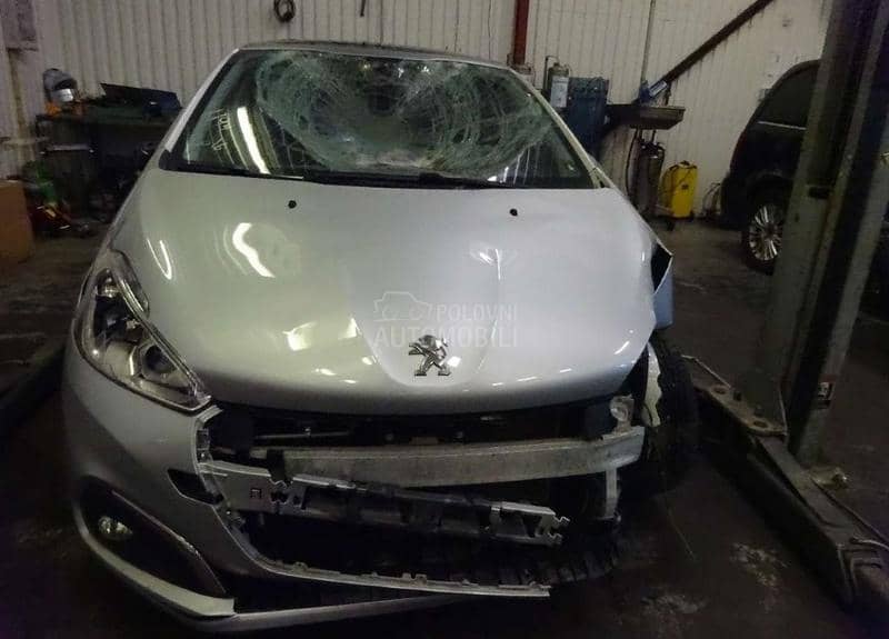 Peugeot 208 2013 - 2023. god. -  kompletan auto u delovima