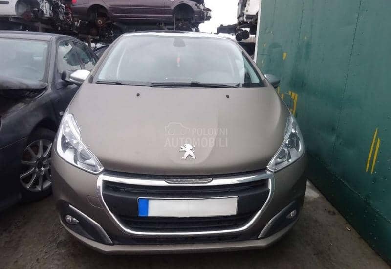 Peugeot 208 2013 - 2023. god. -  kompletan auto u delovima