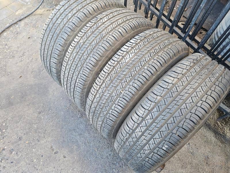 Michelin 215/65 R16 Sve sezone