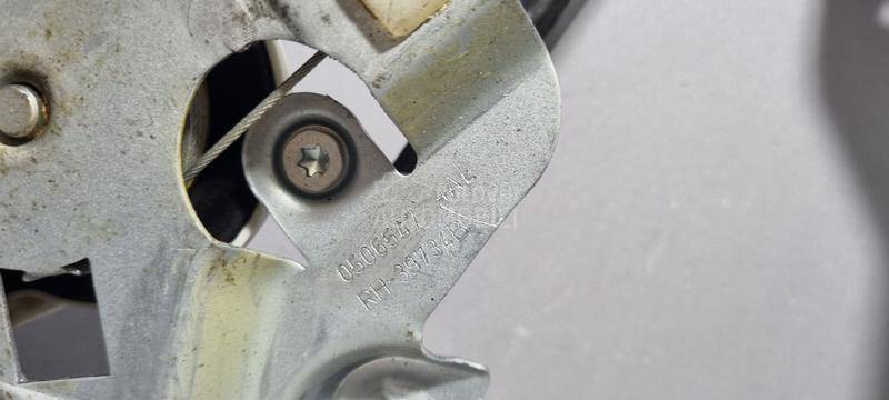 ELEKTRO PODIZAC STAKLA