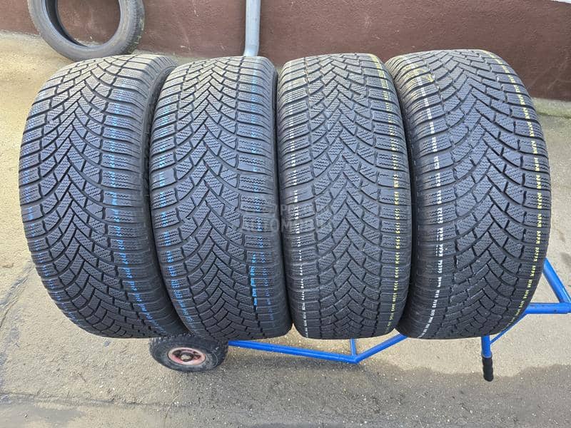 Bridgestone 235/55 R18 Zimska