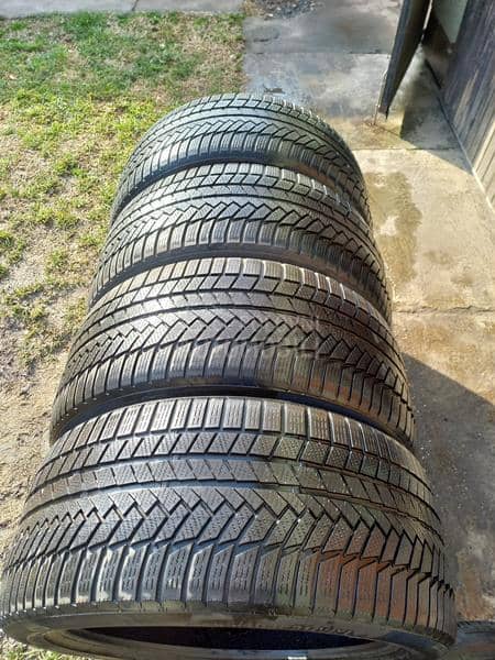 Continental 285/40 R21 Zimska