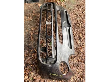 prednje oplate branika za Fiat 500L od 2012. do 2018. god.