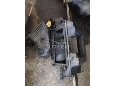 Poklopac motora za Renault Clio