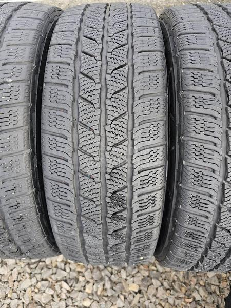 Continental 195/60 R16 Zimska