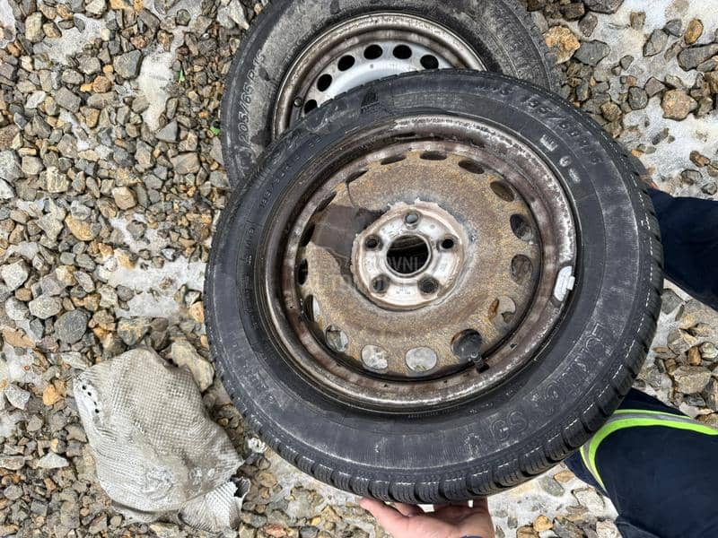 Sava 195/60 R15 Zimska